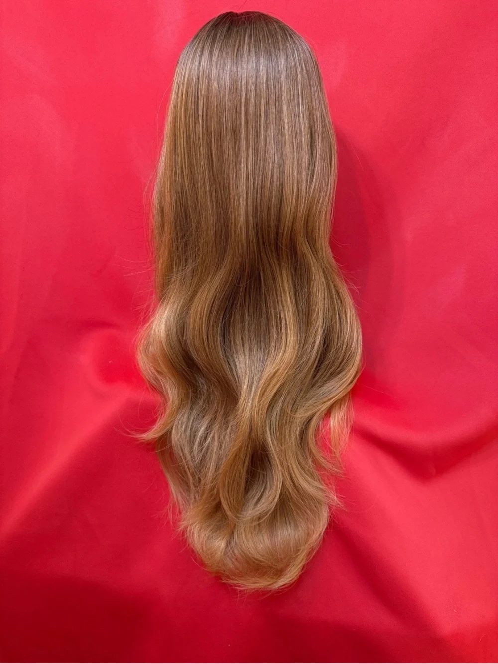 27” Human Hair Blend Wavy Ombre Wig Natural Roots Honey Blonde Heat Resistant